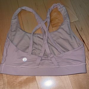 Lululemon sports bra